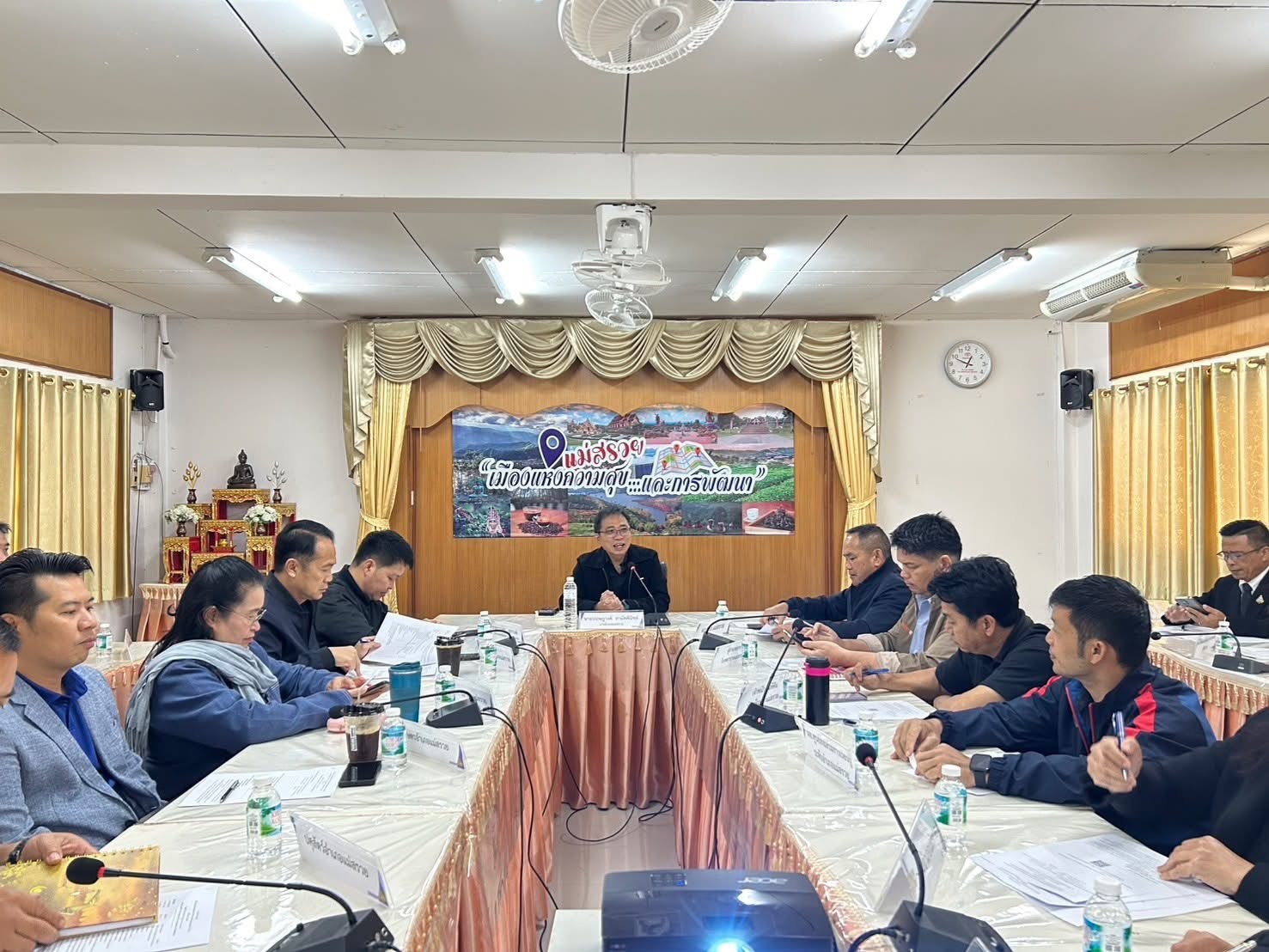 พช.แม่สรวย เข้าร่วมการประชุมหัวหน้าส่วนราชการ คณะกรรมการบริหารงานอำเภอ (กบอ.) ครั้งที่ 1/2569