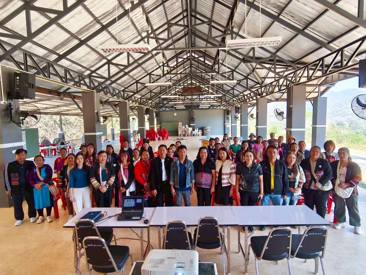 พช.แม่สรวย จัดโครงการเสริมสร้างศักยภาพผู้นำและสุขภาวะสตรีตำบลวาวี และวันสตรีสากล ประจำปี 2569